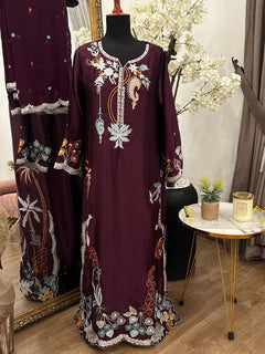Mahveen kaftan Maroon