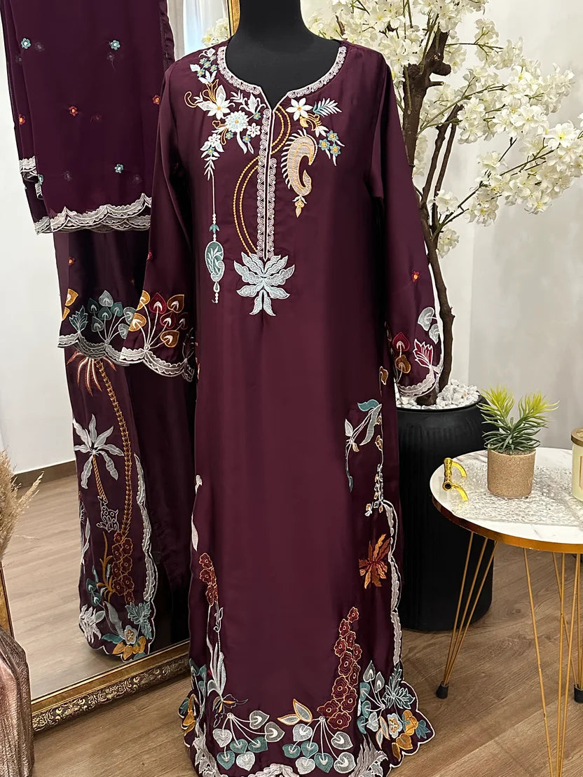 Mahveen kaftan Maroon