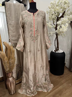Virsa Kaftan Gold